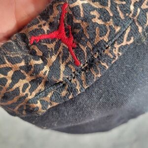 Jordan Brand Infant Beanie‎ Black Gold Elephant Print Jumpman Logo 0-6M